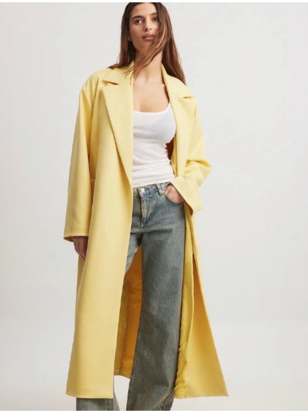 Butter yellow pocket detailed coat